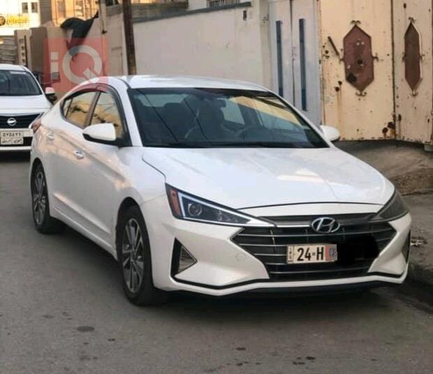 هیوندای ئەلەنترا